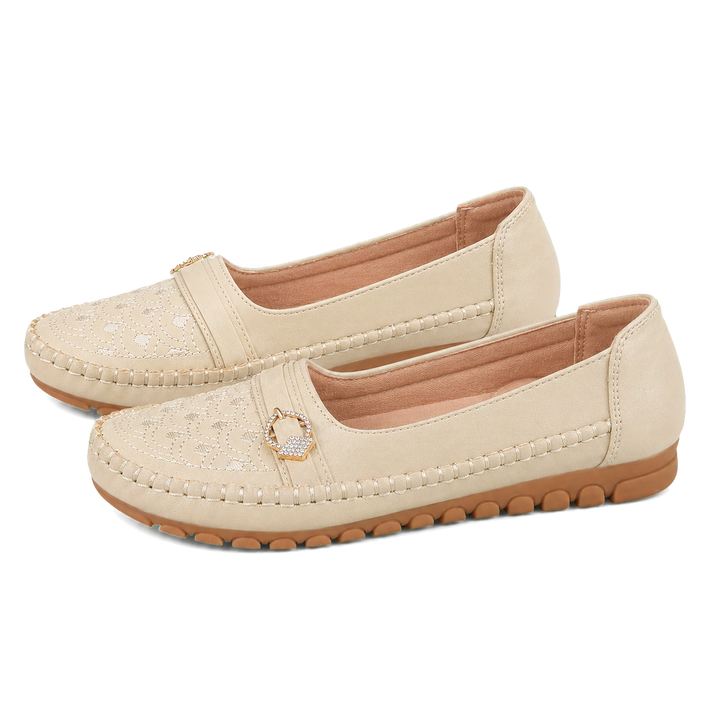 Harrow &amp; Quinn Sienna Embroidered Loafers in Ivory paired side view transparent background